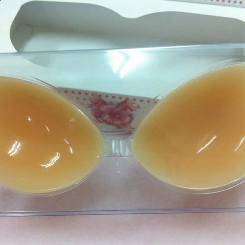QueenBeauty Nubra is lightweight, durable, and can be submerged in water