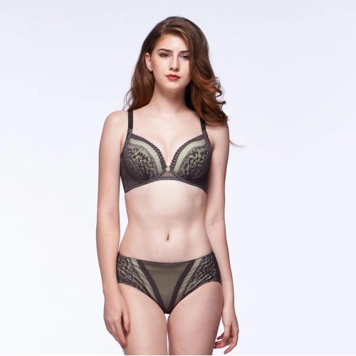 Ultra-comfortable deep-adjustable back-supporting underwear