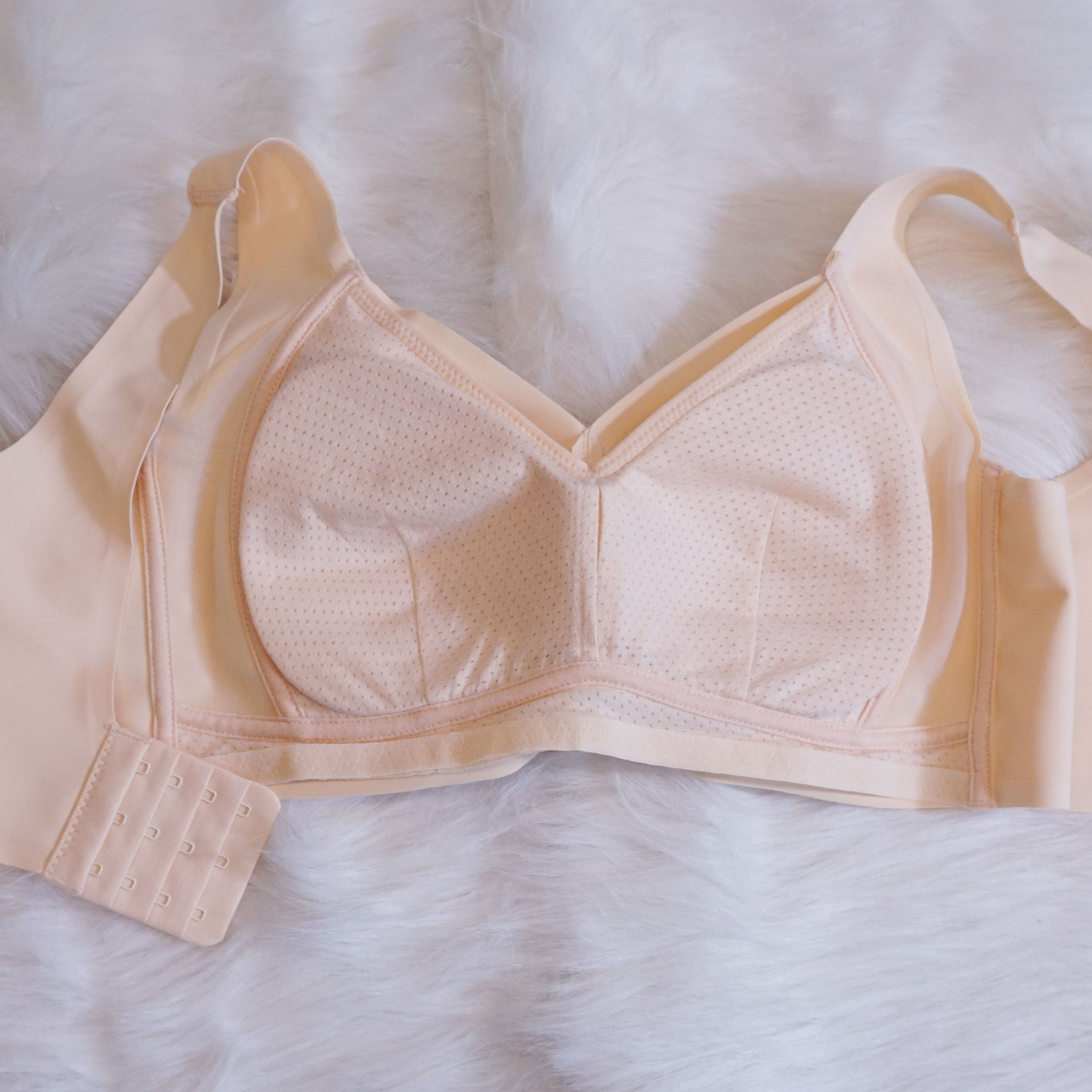 大碼光面無痕運動睡眠內衣