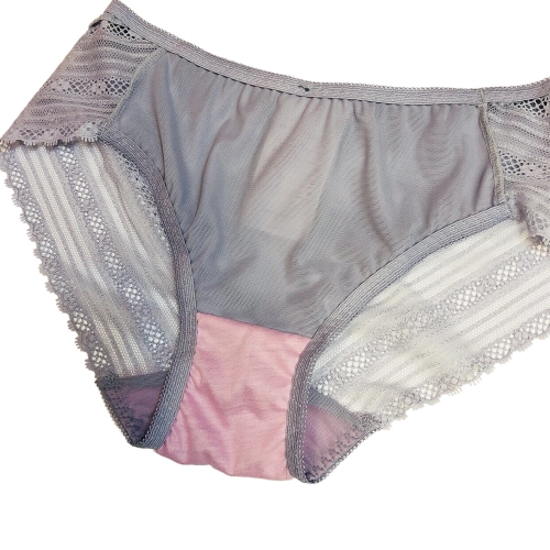 Twisted lace sexy underwire underwear with matching underwear