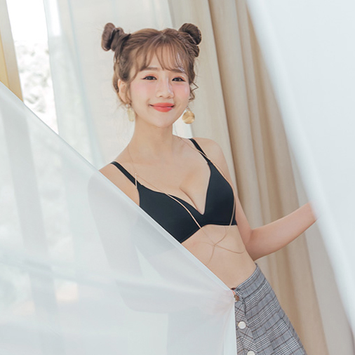 無痕光面聚攏輕薄款無鋼圈內衣