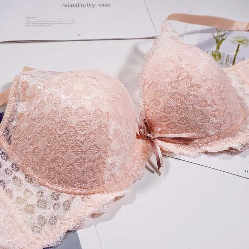 Flower-shaped lingerie with no steel band, featuring a push-up design.