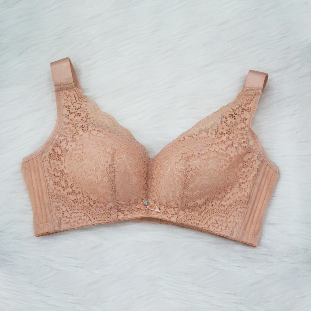 無鋼圈集中調整型聚攏上托性感蕾絲內衣(8-833)