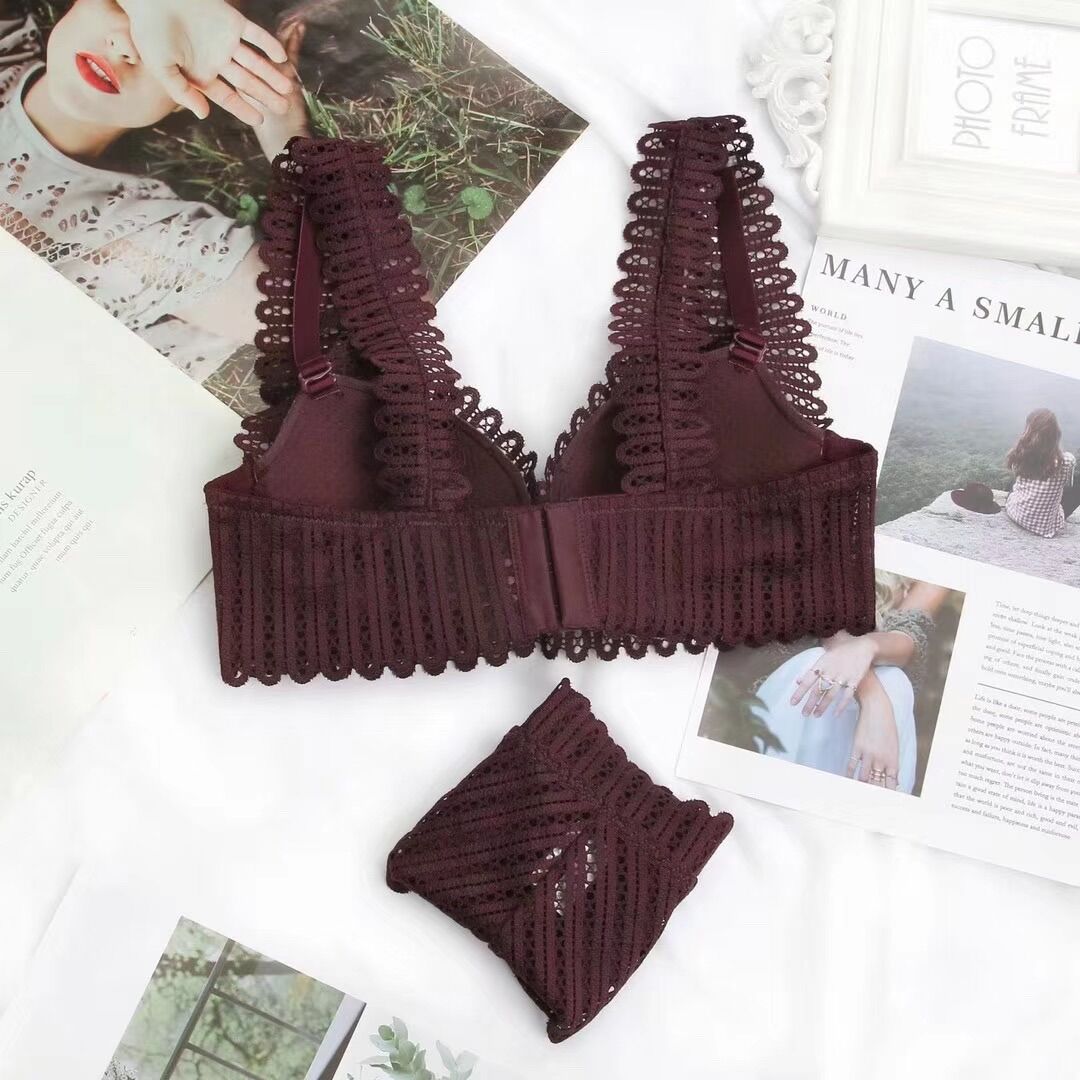 唯美性感鏤空蕾絲深V薄杯無鋼圈寬肩帶內衣 -加送褲仔