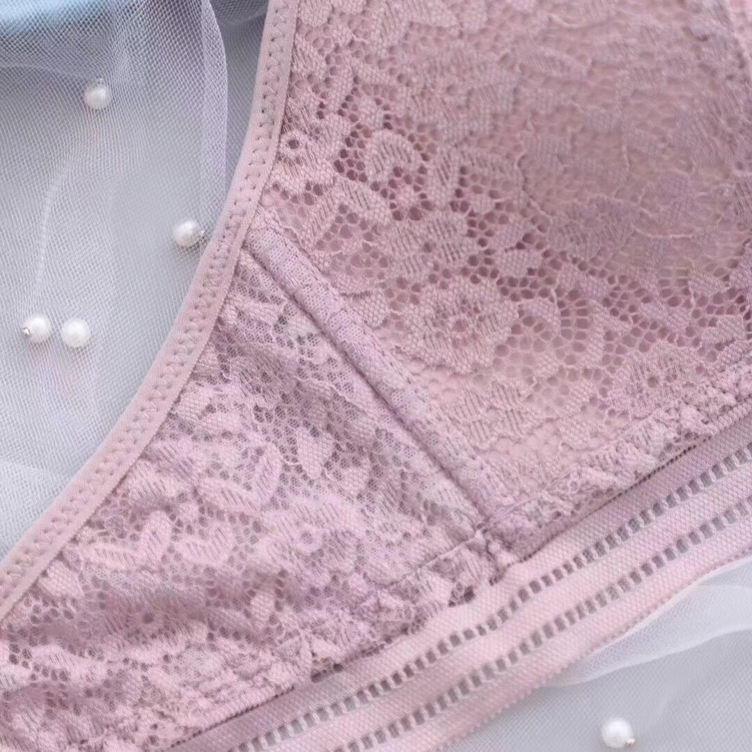 胸前交叉肩帶性感蕾絲舒適無痕內衣