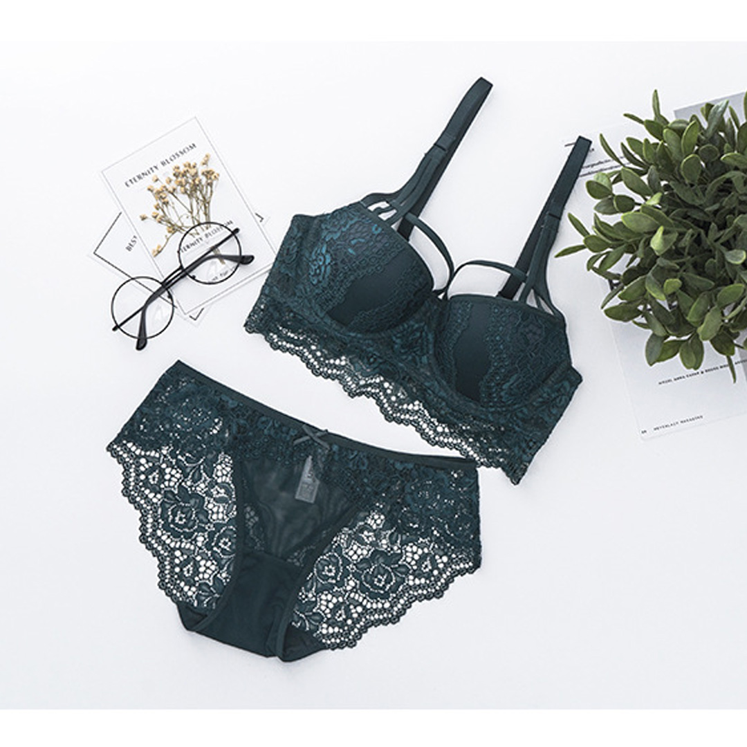法式蕾絲性感聚攏側收副乳防下垂有鋼圈內衣