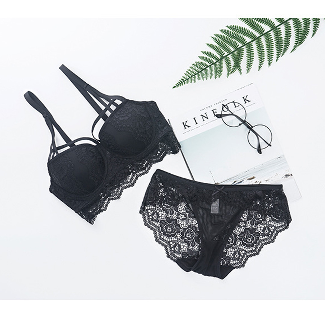 法式蕾絲性感聚攏側收副乳防下垂有鋼圈內衣