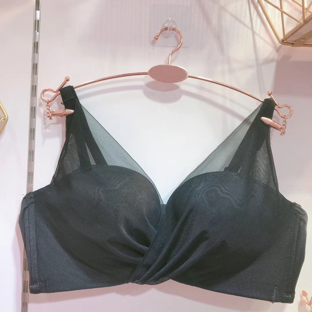 誘人網紗交叉修飾小胸聚攏舒適透氣內衣