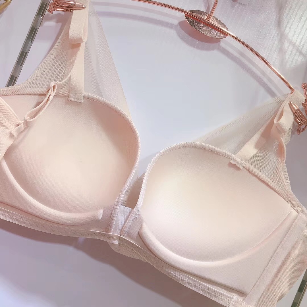 誘人網紗交叉修飾小胸聚攏舒適透氣內衣