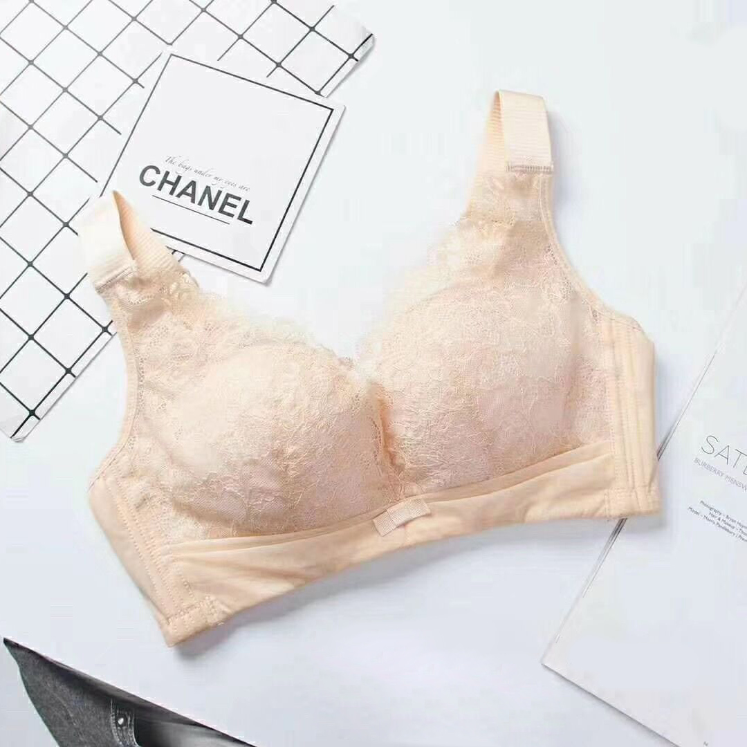 超薄舒適透氣孔大胸顯小性感蕾絲聚攏無痕內衣