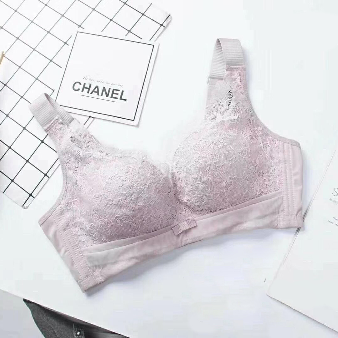 超薄舒適透氣孔大胸顯小性感蕾絲聚攏無痕內衣