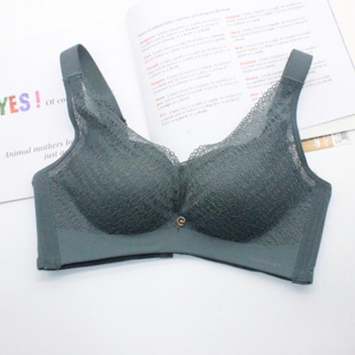 柔軟嬰兒棉深V聚攏無痕收副乳不空杯蕾絲無鋼圈內衣（RGL01821）