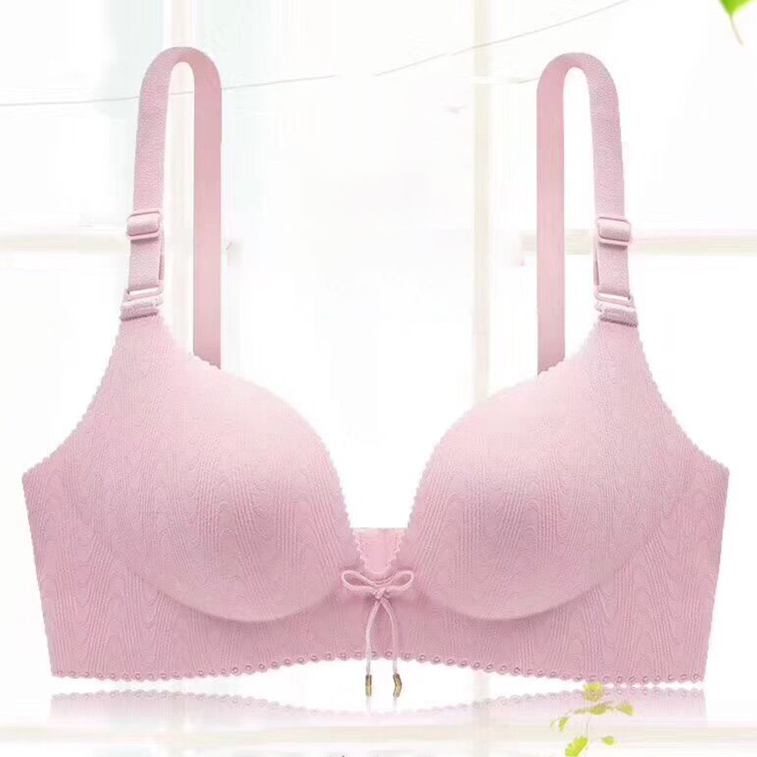 一片式3D立體無痕聚攏上托舒適零束縛嬰肌棉透氣無鋼圈內衣