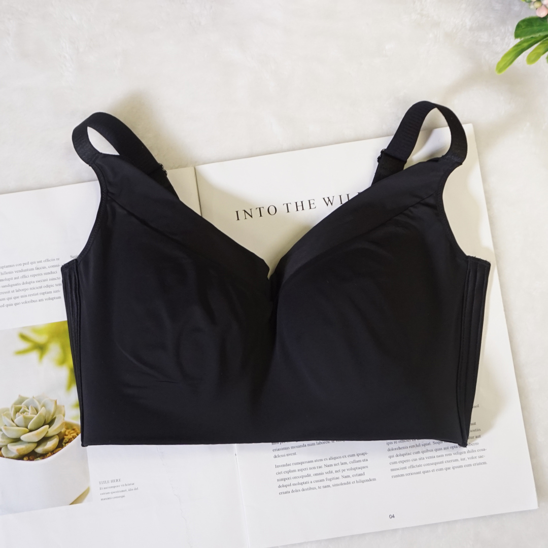 薄款大CD杯舒適無痕防走光防下垂調整型無磁内衣