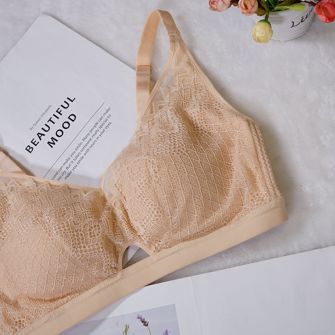 【無鋼圈輕鬆穿】B-G性感包覆減壓內衣