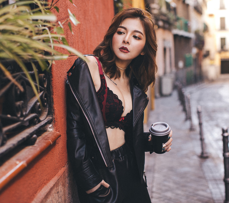 【台灣專利十字脊心不移位】撞色新潮流調整型內衣 32-42 B、C、D、E、F、G杯