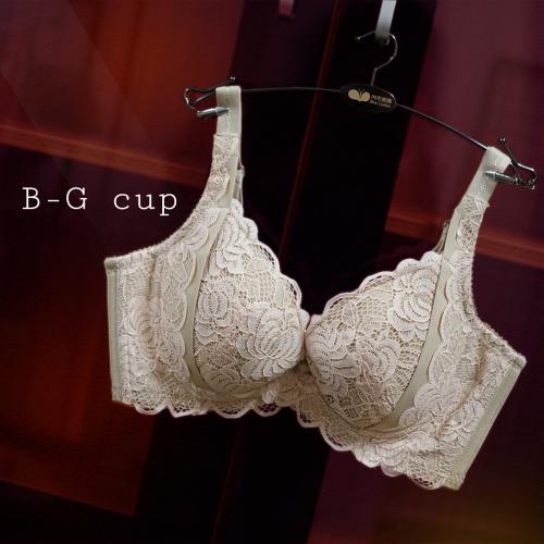 【Taiwan Patent Design of Cross-shaped Center Seam with No Displacement】Contrasting Color New Trend Adjustable Underwear - Skin Color B.C.D.E.F.G Cups