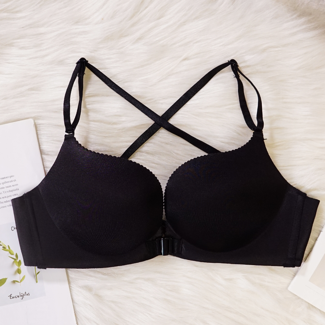 前扣美背小胸聚攏上托無鋼圈掛脖內衣