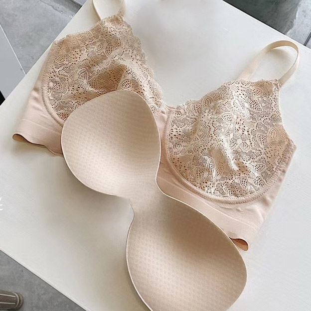 Relax Bra 晶瑩蕾絲吊帶無鋼圈睡眠休閒內衣