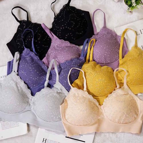 Relax Bra 晶瑩蕾絲吊帶無鋼圈睡眠休閒內衣