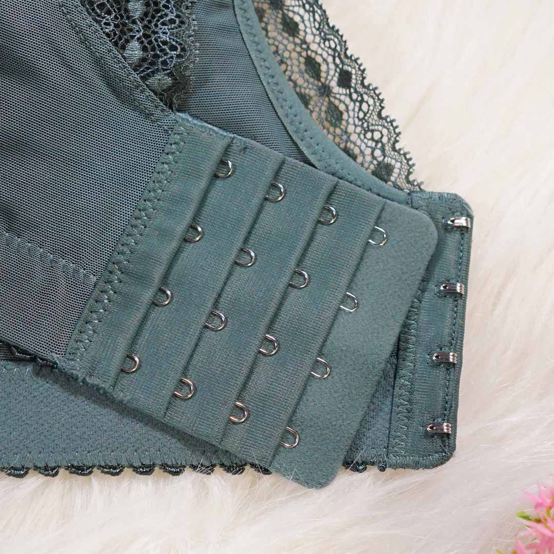 無鋼圈吸濕排汗高包覆集中調整型內衣