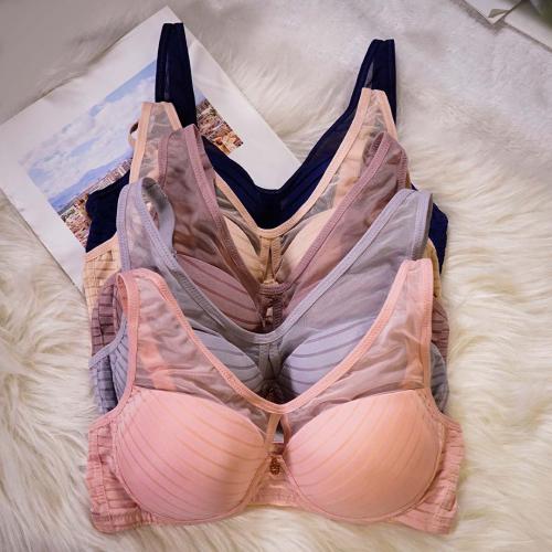 簡單大方斜條紋薄款無痕無鋼圈內衣