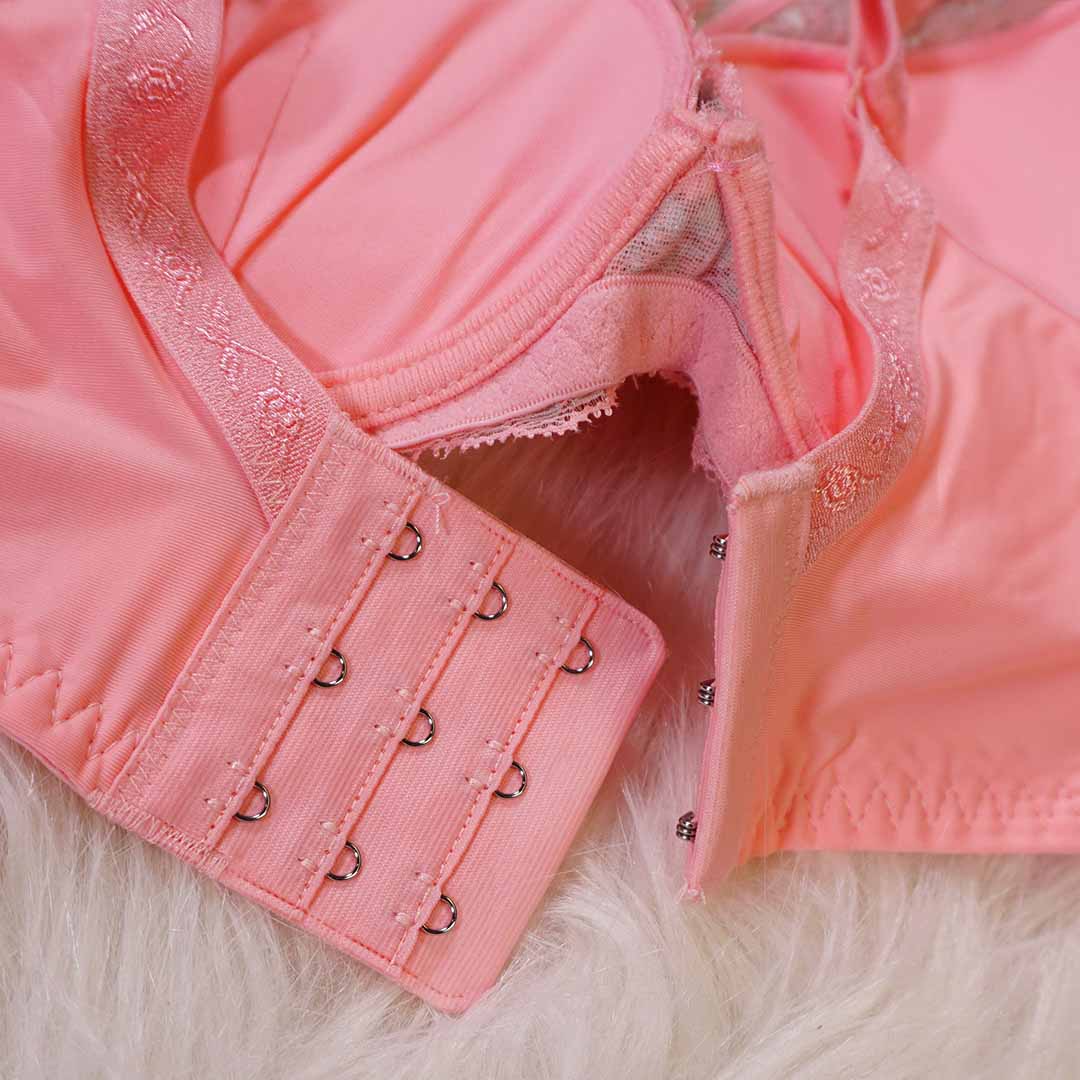 【深V小心機】純情時代低脊心調整型內衣 五色款