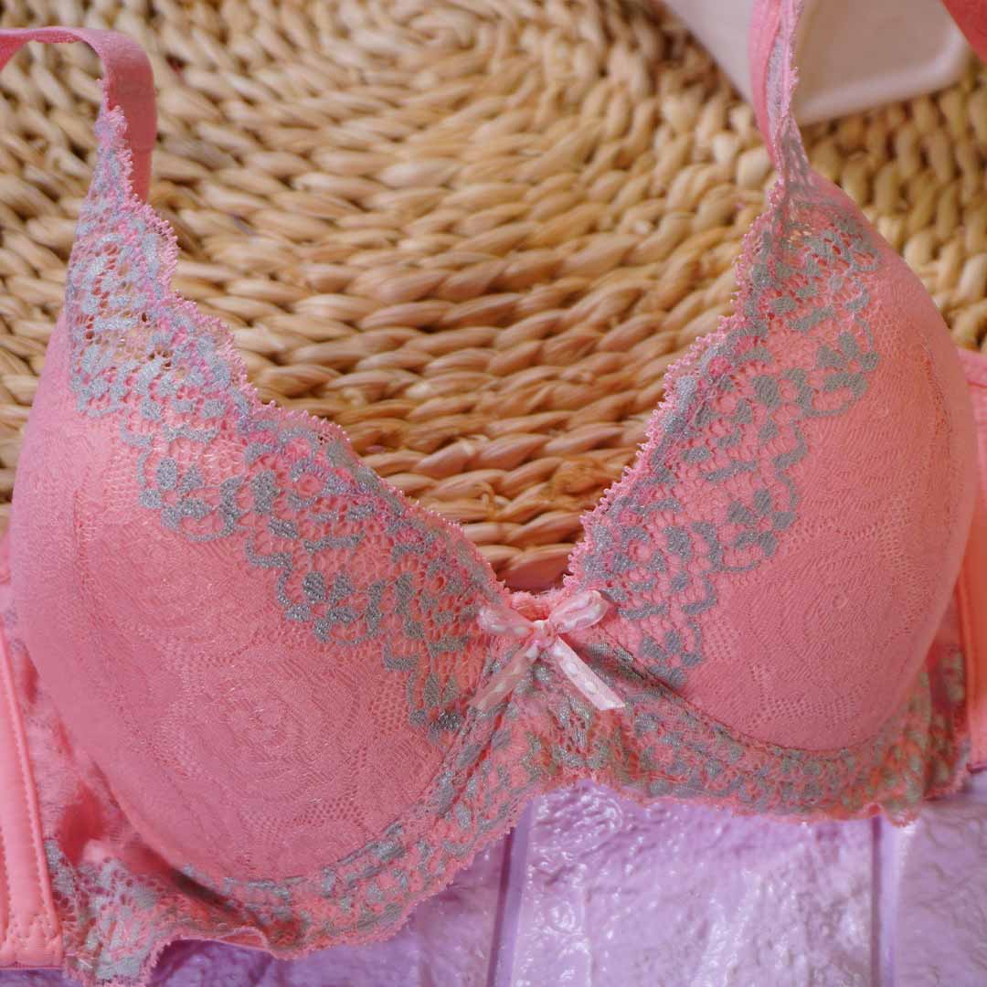 【深V小心機】純情時代低脊心調整型內衣 五色款