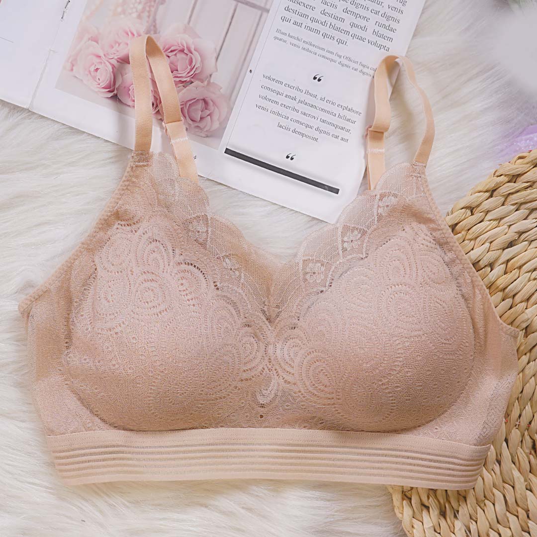 日式無痕性感蕾絲吊帶聚攏透氣背心