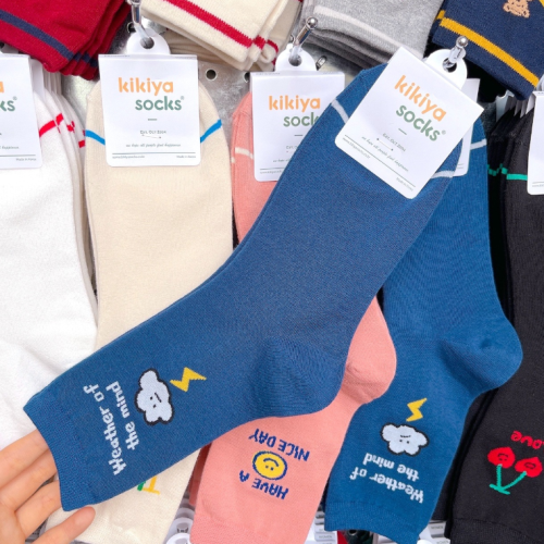 kikiya韓國笑臉字母校園風長筒襪
