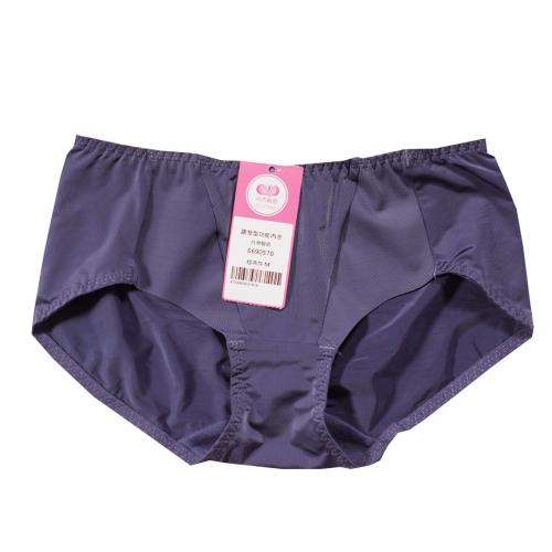 Underwire bra with smooth airflow and adjustable soft steel band, suitable for wearing with pants. - Briefs