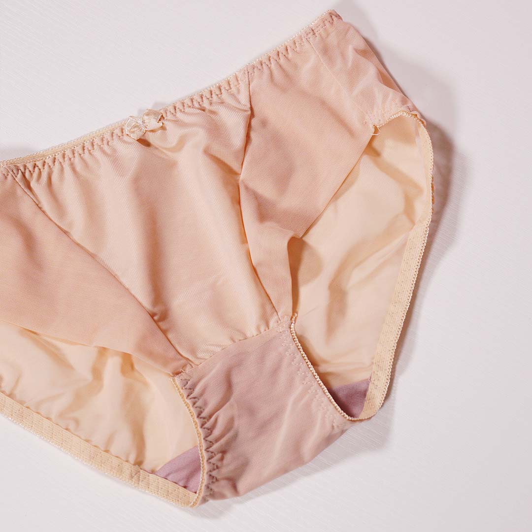 主播推薦! 三段托提無鋼圈 寬肩帶無痕輕薄雕塑內褲(膚桃黑三套組)