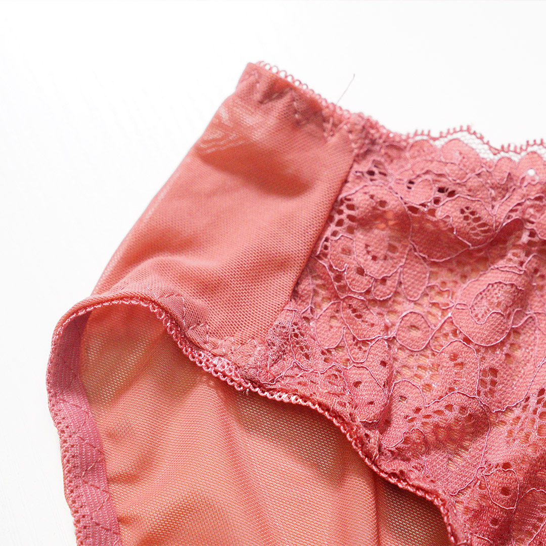 深V性感蕾絲下擺薄款舒適聚攏上托美背調整內衣 配套褲仔