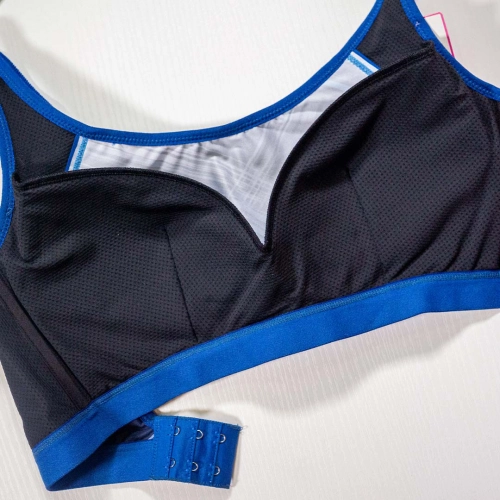 Soft and stretchy multi-purpose underwear - covering style