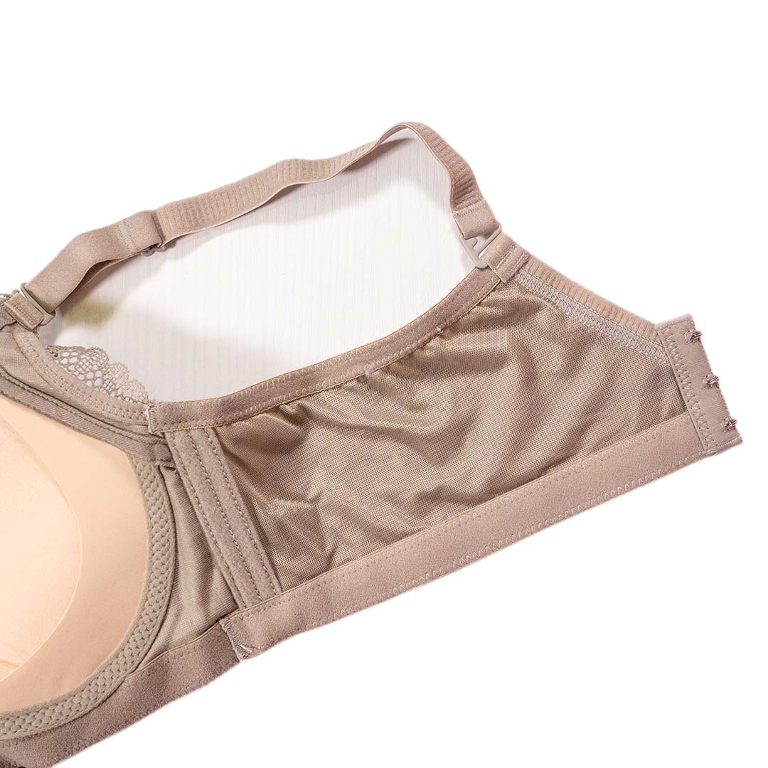 舒適嬰兒棉精緻雞心V字裝飾性感蕾絲杯面防副乳内衣