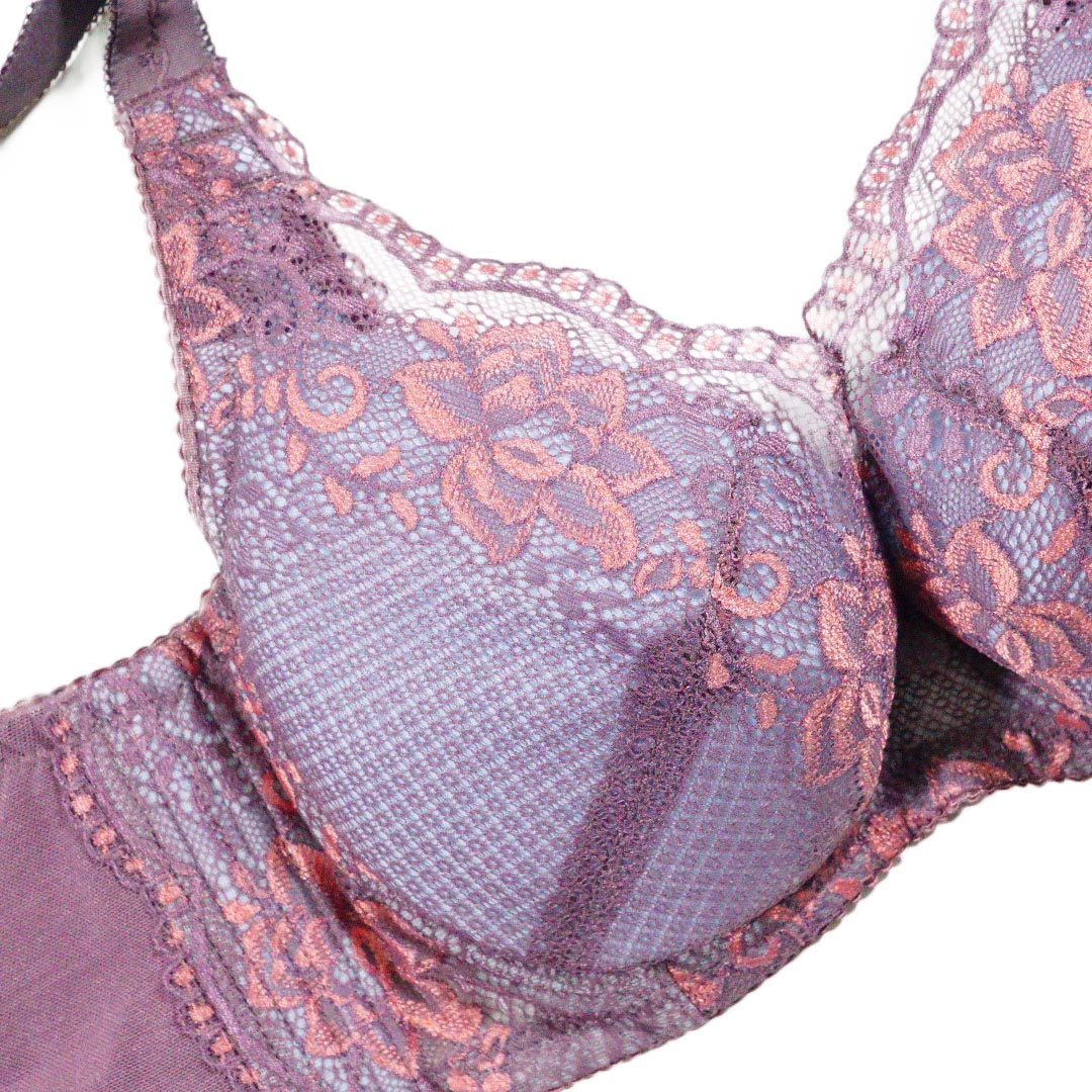 減壓寬肩帶全罩杯高調整型內衣