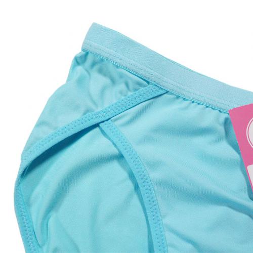 Fashionable and dynamic smooth T-shirt BRA matching underwear