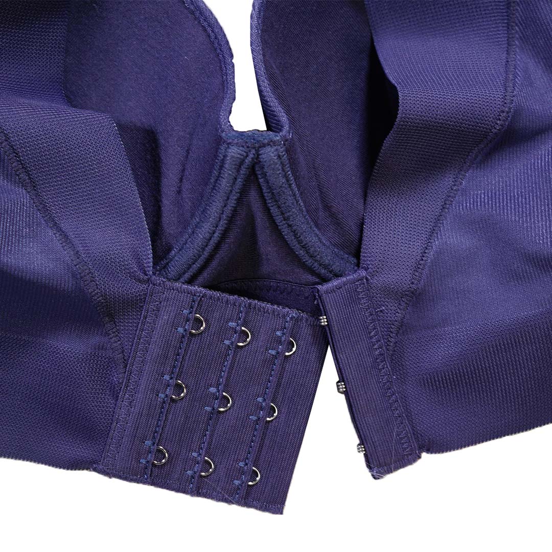 自信全包覆素面無痕機能內衣 專業養脂術系列