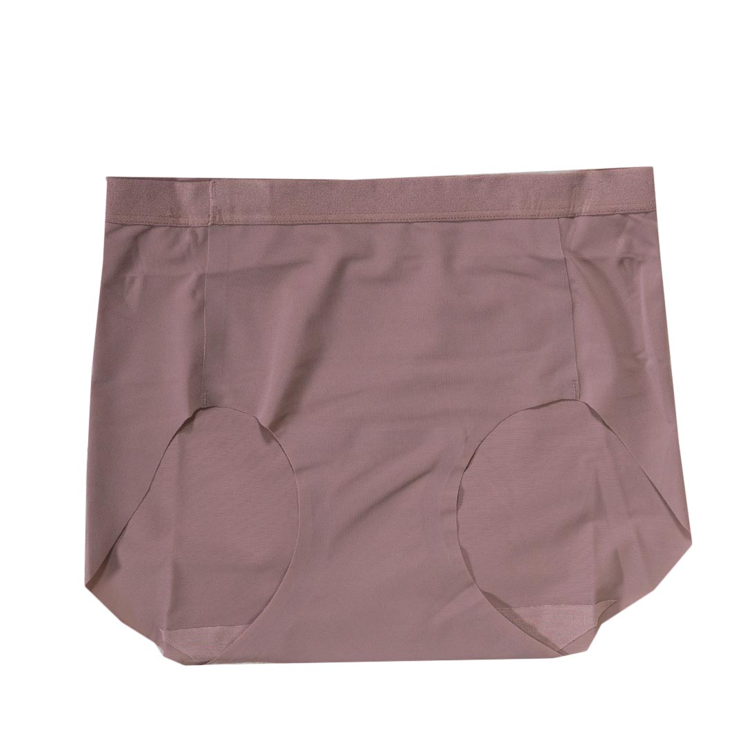 高級簡約輕薄透氣無痕內褲