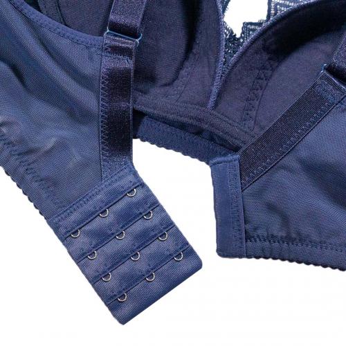 Under-bust support bra without steel wires