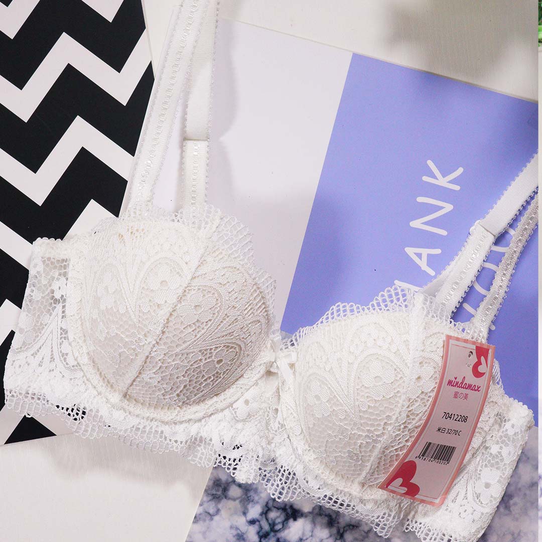 性感撩人蕾絲立體半杯內衣