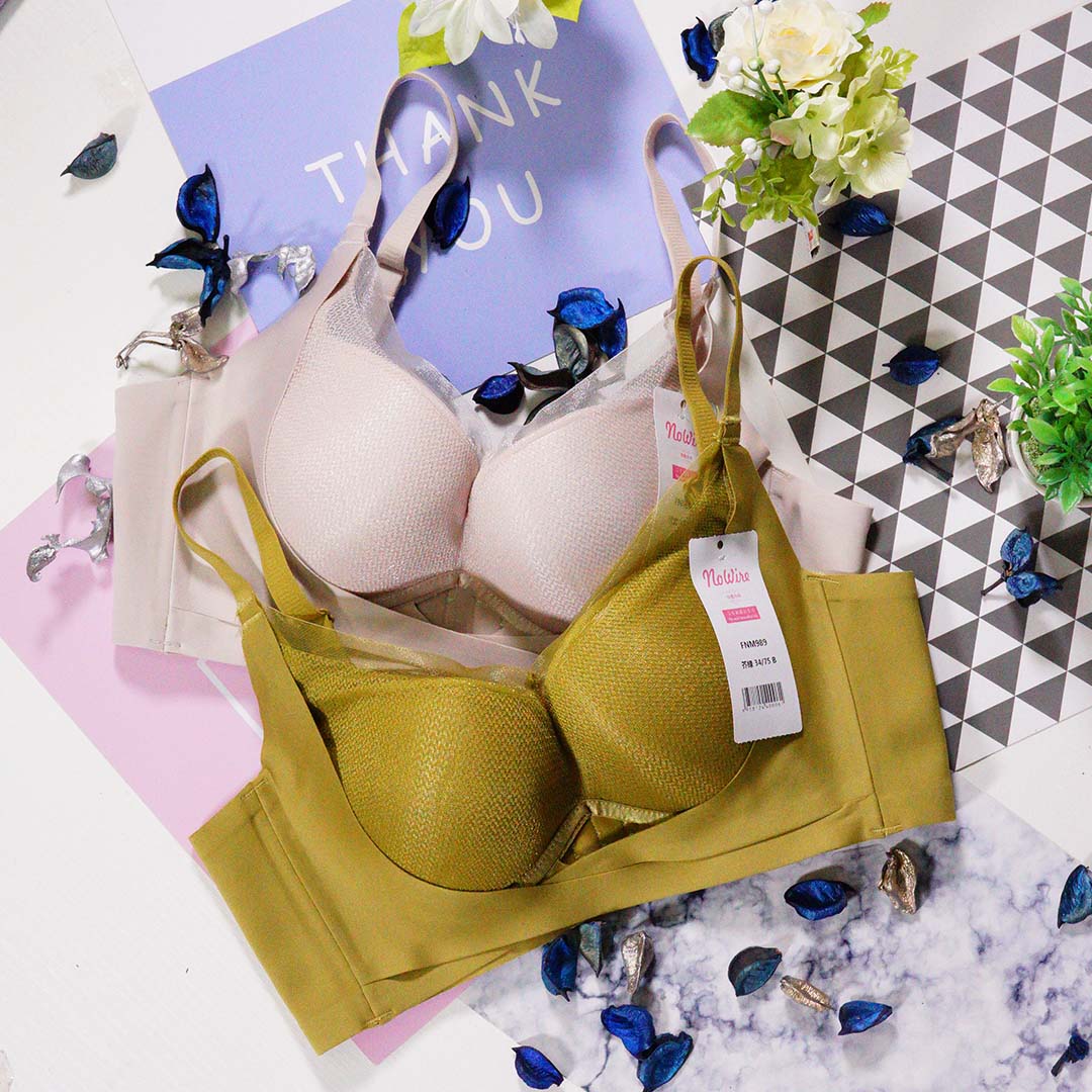 院線能量石塑型無痕無鋼圈小胸聚攏收副乳防下垂調整型內衣