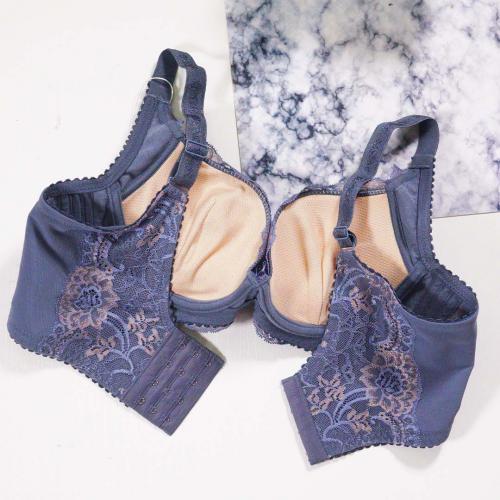 Godhand Mebopto Xiuxiu Integrated Three-Dimensional Breast Enhancing Underwear (A.B Cup)