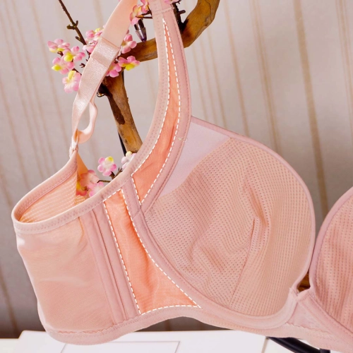 【透氣無痕】低脊心呼吸機能T bra 七色款