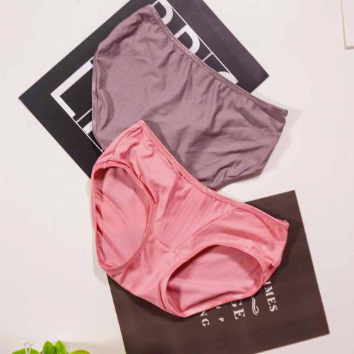 [Cool Coffee Yarn] Plain color low spine seamless T bra matching underwear
