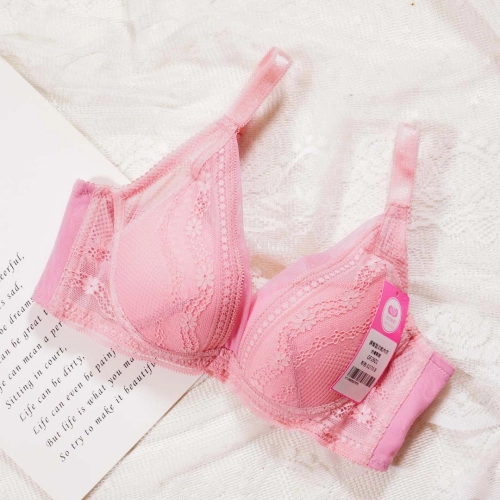 深V溝集中調整型內衣-健康軟鋼圈