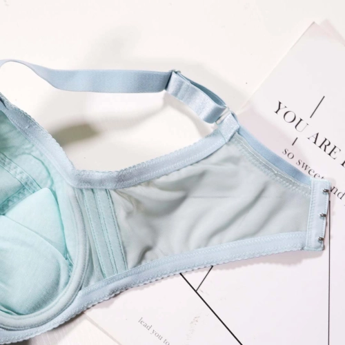 甜蜜女神大罩杯包覆機能內衣