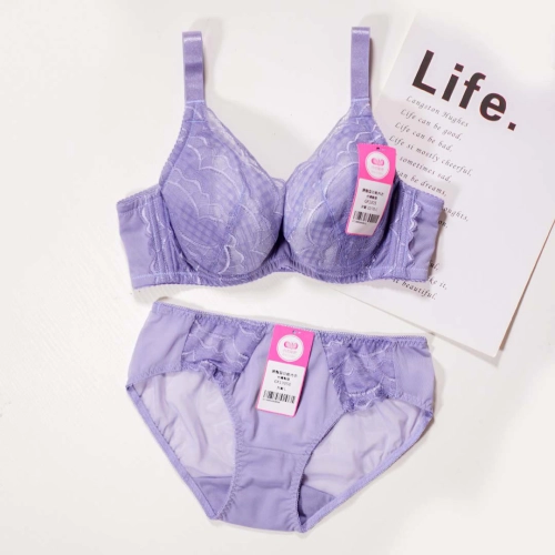 甜蜜女神大罩杯包覆機能內衣 - 鋼圈