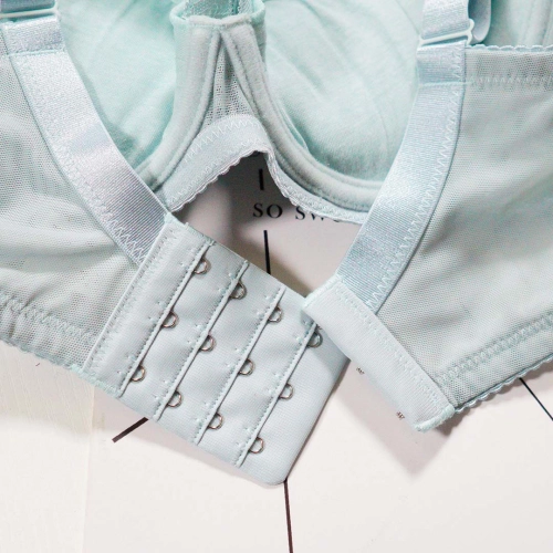 甜蜜女神大罩杯包覆機能內衣