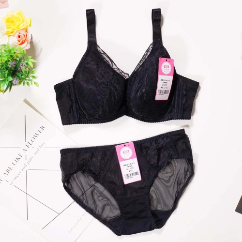 甜蜜女神大罩杯包覆機能內衣